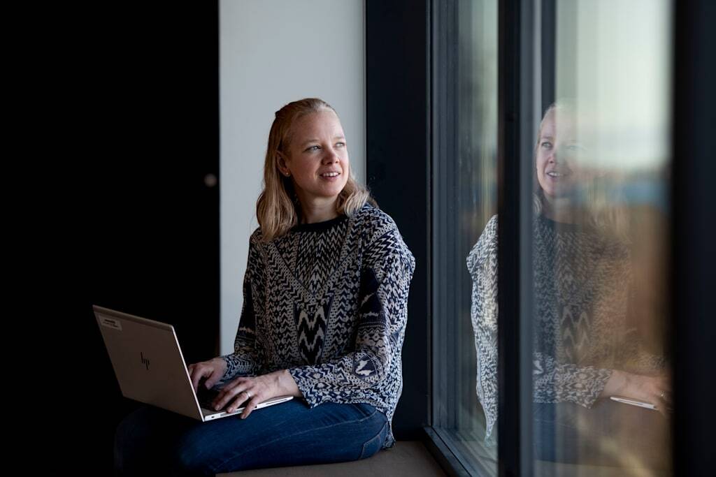 77d694a9-001e-48d5-8b09-c7a26ef7ad33