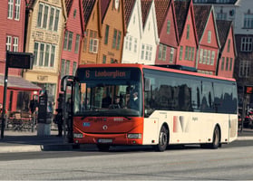 Skyss buss på bryggen i Bergen